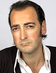 alistair mcgowan